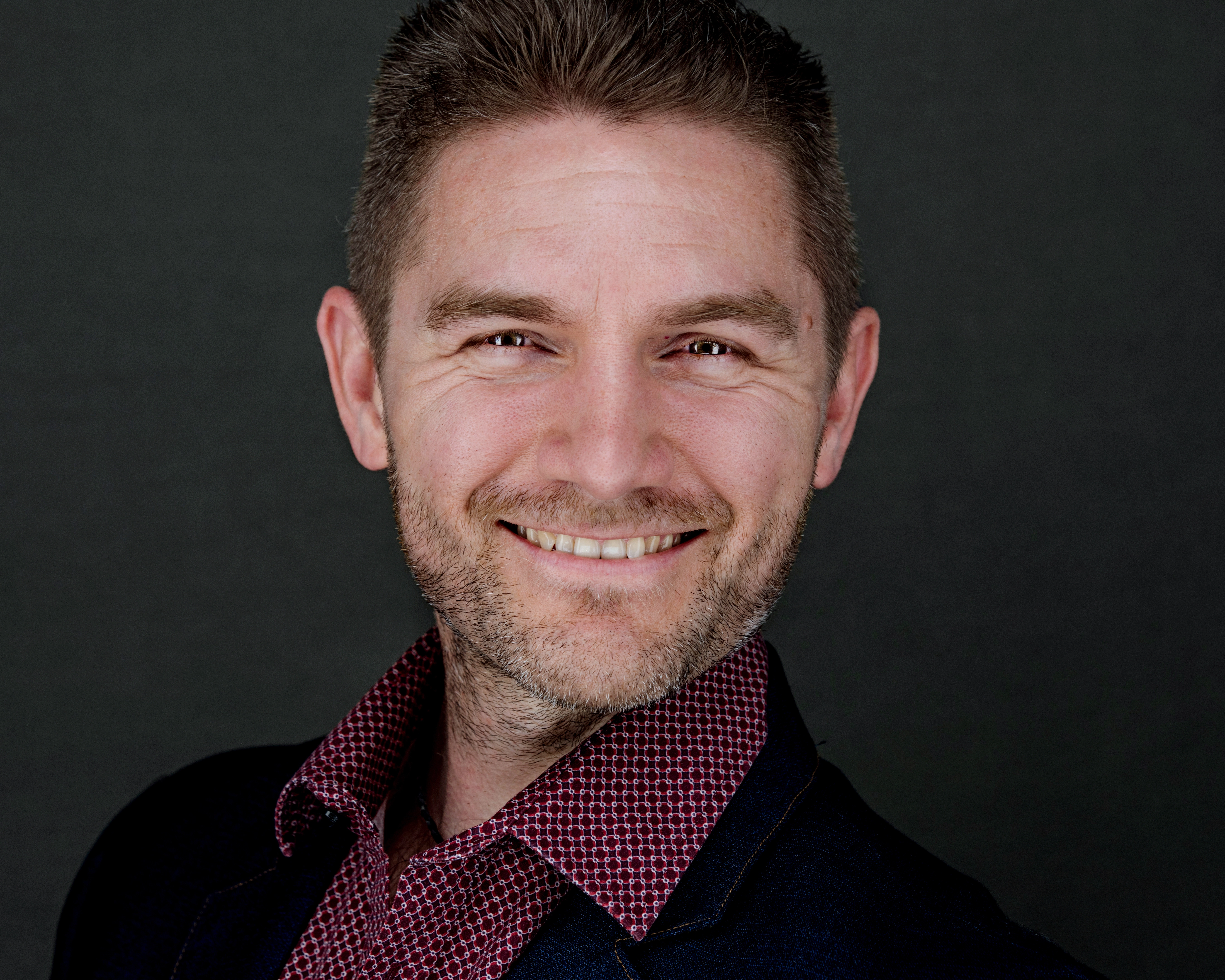 Yvan Bamping — Director, Net Essence Group